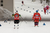 Более 100 спортсменов разыграют медали Зимних Игр Паралимпийцев в лыжных гонках и биатлоне