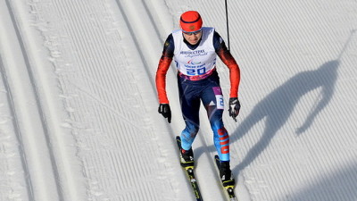 Российский лыжник Р.  Миннегулов завоевал "золото"  в гонке на 20 км, В. Лекомцев - "бронзу"