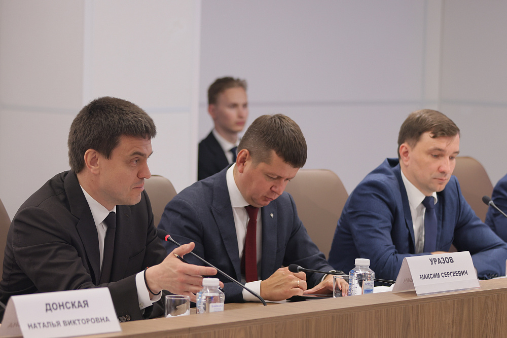 Руководители ПКР приняли участие в заседании координационного совета по физической культуре и спорту межрегиональной ассоциации «Сибирское соглашение» Руководители ПКР приняли участие в заседании координационного совета по физической культуре и спорту межрегиональной ассоциации «Сибирское соглашение»