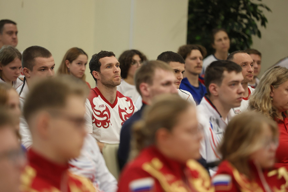 Президент ПКР П.А. Рожков встретился с паралимпийской сборной командой России по плаванию в преддверии чемпионата Европы Президент ПКР П.А. Рожков встретился с паралимпийской сборной командой России по плаванию в преддверии чемпионата Европы