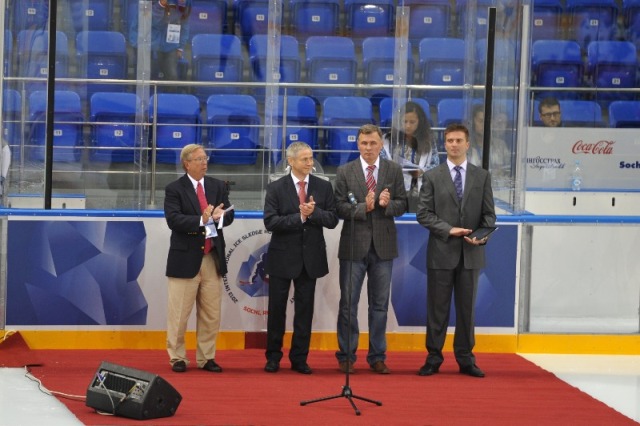 П. А. Рожков в г. Сочи принял участие в церемонии открытия международного турнира "Четырех наций" по хоккею-следж
