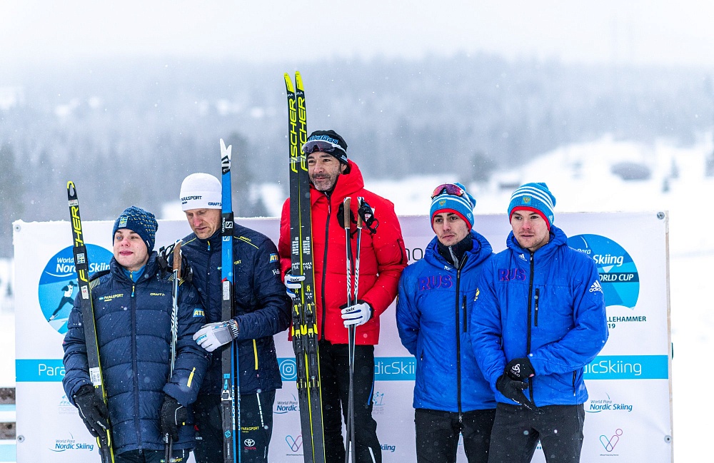 Результаты лыжных гонок сегодня мужчины россия. Зимние Паралимпийские игры 2022 лыжные гонки. Соревнования в Баргузине по лыжам 2022. Зальцбург лыжная команда. Лыжная команда Сатурн.