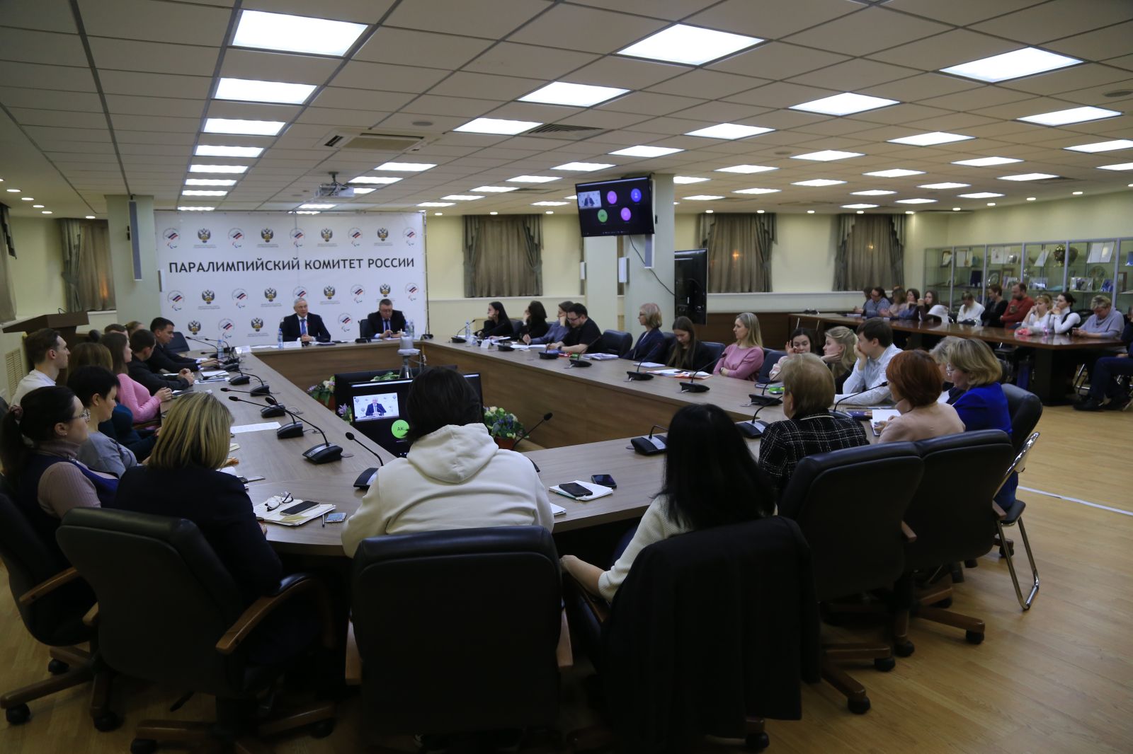 цопе попка Президент ПКР П.А. Рожков в офисе Паралимпийского комитета России провел  заседание Исполкома ПКР | ПКР | Паралимпийский комитет России