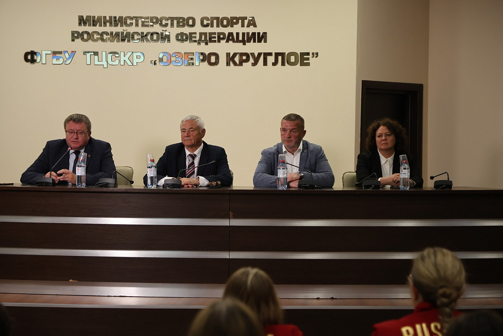 Президент ПКР П.А. Рожков встретился с паралимпийской сборной командой России по плаванию в преддверии чемпионата Европы Президент ПКР П.А. Рожков встретился с паралимпийской сборной командой России по плаванию в преддверии чемпионата Европы