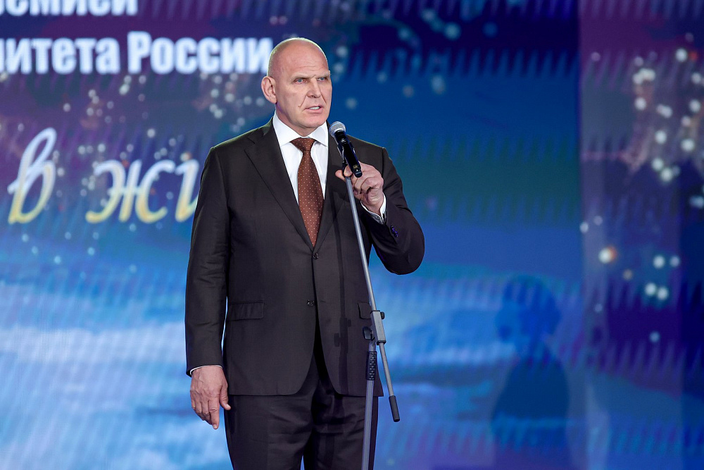 XX юбилейная торжественная церемония награждения премией ПКР «Возвращение в жизнь», посвященная 30-летию ПКР, состоялась в Государственном Кремлевском дворце XX юбилейная торжественная церемония награждения премией ПКР «Возвращение в жизнь», посвященная 30-летию ПКР, состоялась в Государственном Кремлевском дворце