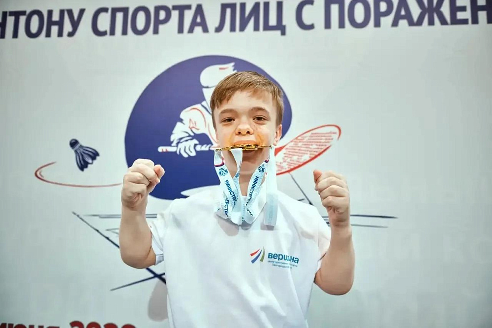 Команда Московской области – победитель первенства России по бадминтону спорта лиц с ПОДА Команда Московской области – победитель первенства России по бадминтону спорта лиц с ПОДА