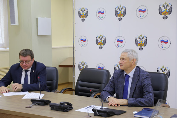 ﻿П.А. Рожков в офисе ПКР провел рабочее совещание по вопросам развития следж-хоккея в России