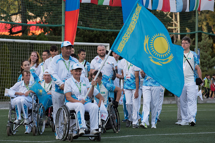 Всемирные игры Международной спортивной федерации колясочников и ампутантов IWAS 2015 года торжественно открыты в Сочи!