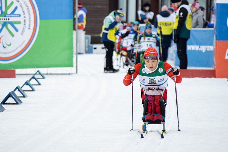 В Ханты-Мансийске определены победители и призеры главного старта по лыжным гонкам и биатлону спорта лиц с ПОДА спортивного сезона 2023 года