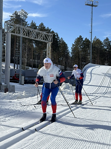 В Тюменской области проходит первый сбор по лыжным гонкам и биатлону среди ветеранов СВО, получивших ранения и инвалидность по зрению В Тюменской области проходит первый сбор по лыжным гонкам и биатлону среди ветеранов СВО, получивших ранения и инвалидность по зрению