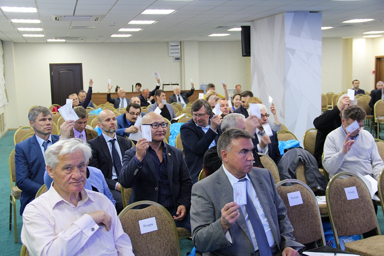 В Актовом зале Паралимпийского комитета России состоялась очередная Конференция Всероссийской федерации спорта лиц с поражением опорно-двигательного аппарата