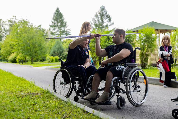 Спортсмены-паралимпийцы провели мастер-классы в рамках фестиваля адаптивного спорта для детей и молодёжи с диагнозом Spina Bifida