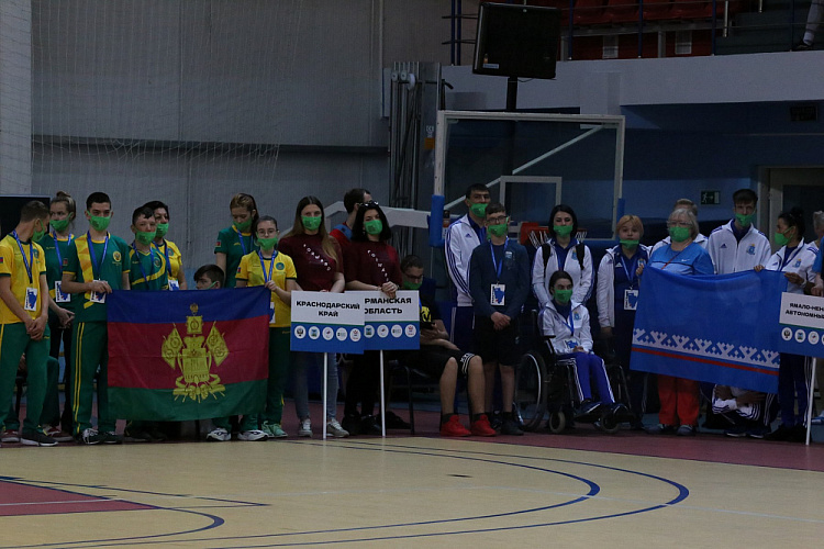 Руководители ПКР в г. Белгороде приняли участие в открытии Всероссийской летней спартакиады детей-инвалидов с поражением ОДА, юноши, девушки, 14-18 лет