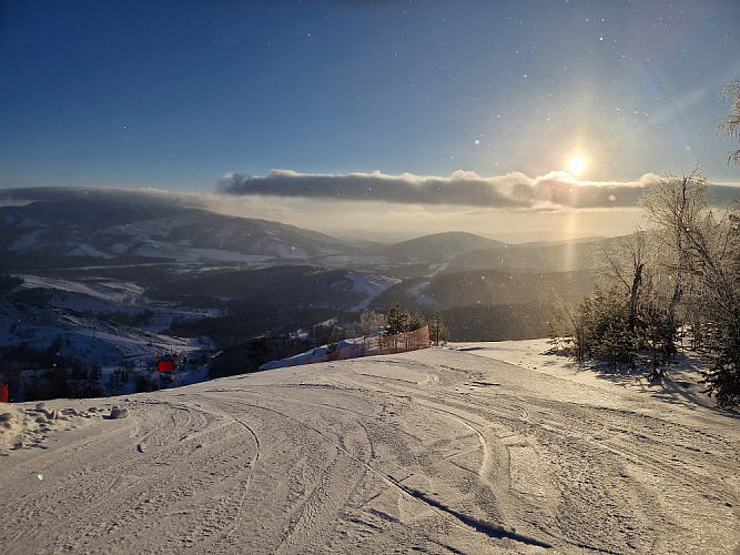 Ворончихина и Бугаев стали абсолютными чемпионами России по горнолыжному спорту лиц с ПОДА