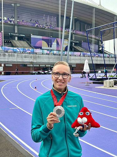 3 золотые, 5 серебряных и 2 бронзовые медали завоевали паралимпийцы из России в третий день Паралимпийских игр в Париже