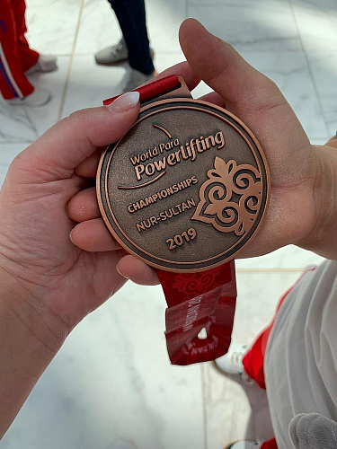 Тамара Подпальная завоевала бронзовую медаль в третий день чемпионата мира по пауэрлифтингу спорта лиц с ПОДА в Казахстане
