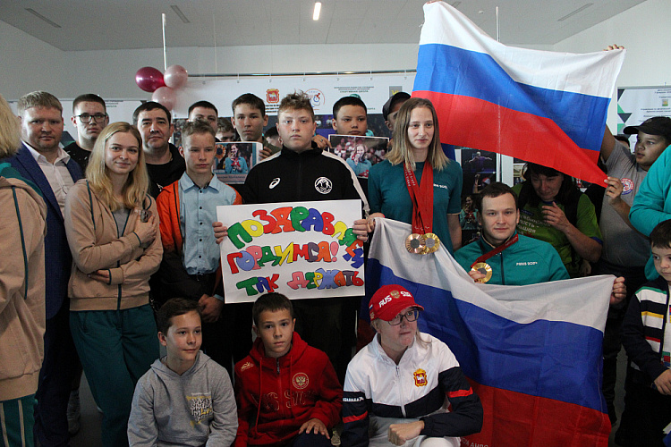 В Челябинске встретили участников Паралимпийских игр-2024 в Париже