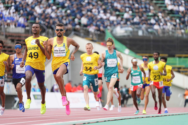 3 золотые, 8 серебряных и 9 бронзовых медалей завоевали российские спортсмены по итогам четырёх дней чемпионата мира по легкой атлетике