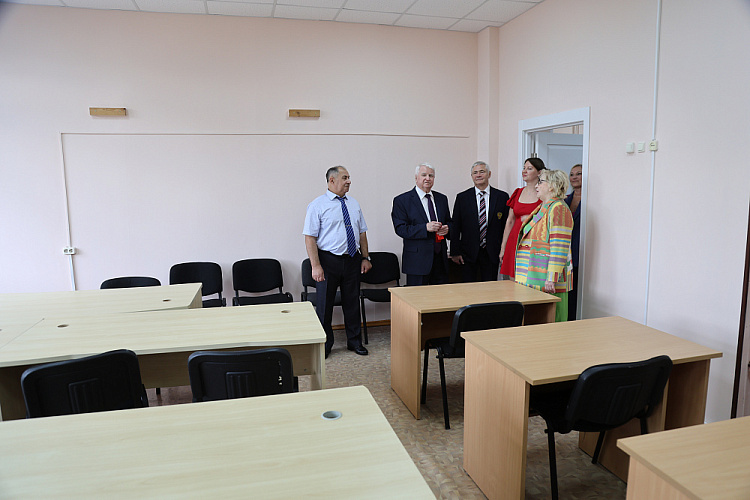  П.А. Рожков в Подольске принял участие в церемонии вручения дипломов выпускникам Подольского социально-спортивного института и Подольского социально-спортивного колледжа  