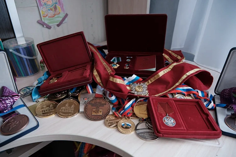 Без границ: Невидимые миры. Четырехкратный призер Паралимпийских игр Виктория Потапова не знает, как выглядит награда, но знает, как ее добыть