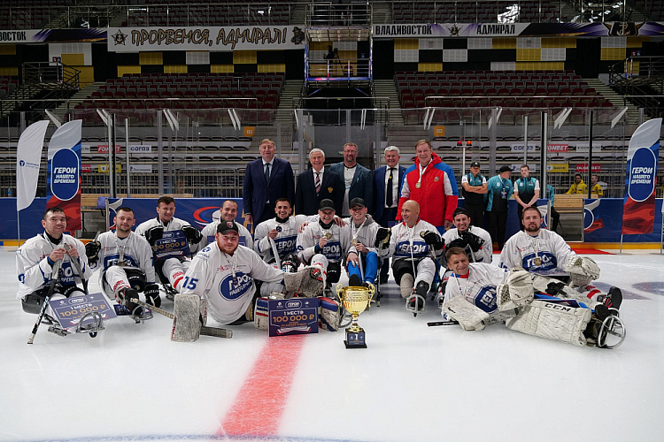 Во Владивостоке завершился Кубок «Герои нашего времени» по следж-хоккею среди ветеранов СВО Во Владивостоке завершился Кубок «Герои нашего времени» по следж-хоккею среди ветеранов СВО