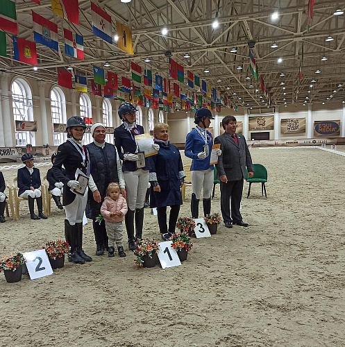 Определены победители и призеры Всероссийских соревнований по конному спорту лиц с ПОДА