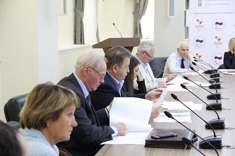 П.А. Рожков и А.А. Строкин в офисе ПКР провели очередное заседание экспертно-согласительной комиссии Рабочей группы по подготовке паралимпийских сборных команд России к участию в XV Паралимпийских летних играх 2016 года в Рио-де-Жанейро (Бразилия)