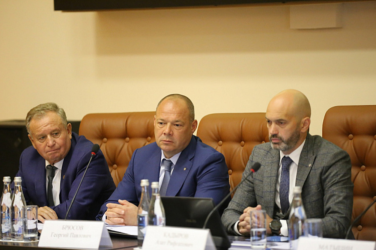 П.А. Рожков в УТЦ «Новогорск» принял участие в заседании коллегии Министерства спорта Российской Федерации