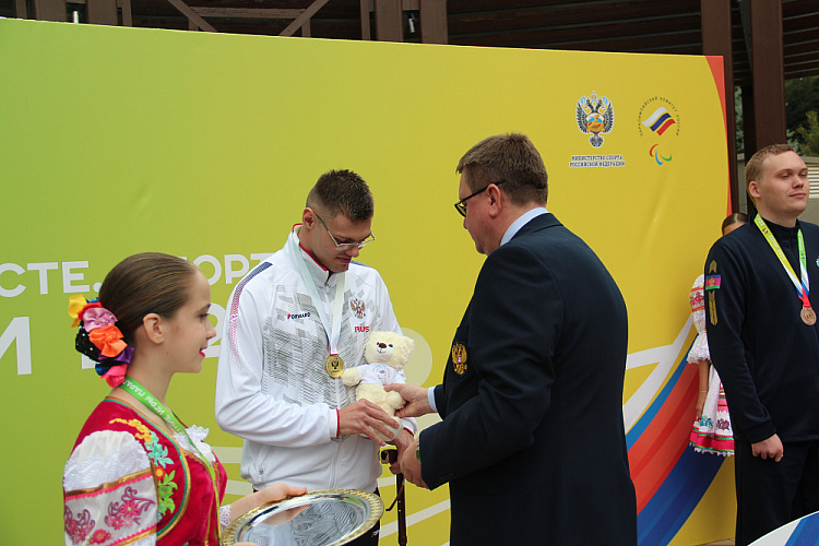 57 комплектов медалей были разыграны во второй соревновательный день по плаванию на Летних Играх Паралимпийцев 