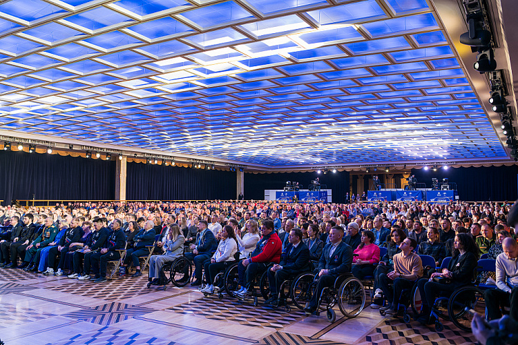 В Кремле состоялась первая спортивная премия "Герои нашего времени" для ветеранов СВО, учрежденная Паралимпийским комитетом России и движением «Здоровое Отечество» В Кремле состоялась первая спортивная премия "Герои нашего времени" для ветеранов СВО, учрежденная Паралимпийским комитетом России и движением «Здоровое Отечество»