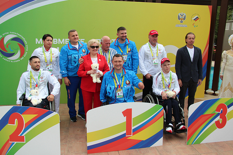 В третий день Летних Игр Паралимпийцев по плаванию разыграно 55 комплектов медалей  