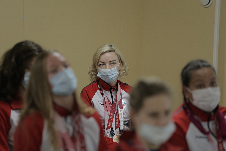 О.В. Матыцин в режиме телемоста провел встречу с П.А. Рожковым и чемпионами и призерами XVI Паралимпийских летних игр, находящимися в Паралимпийской деревне  