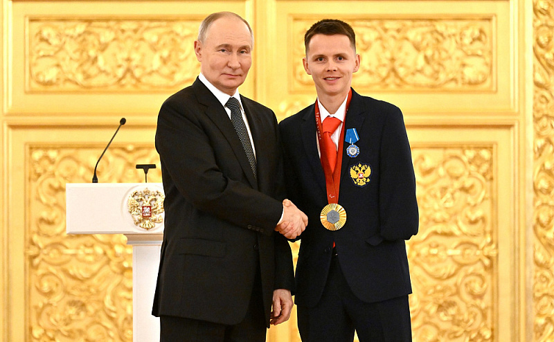 Церемония вручения государственных наград победителям ХVII Паралимпийских летних игр