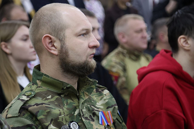 В Курске прошел Паралимпийский урок для ветеранов СВО в рамках проекта «Герои нашего времени», проводимого ПКР и Общероссийским Движением «Здоровое Отечество»