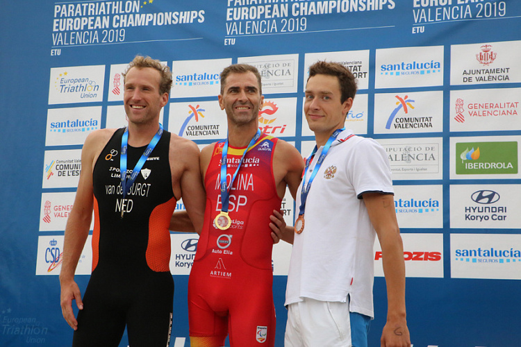 Старший тренер сборной России по паратриатлону М.Ю. Никитина: «В паратриатлоне трудно в течение нескольких лет подряд удерживать лидирующие позиции»