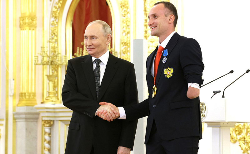 Церемония вручения государственных наград победителям ХVII Паралимпийских летних игр