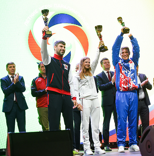 В Сочи состоялась торжественная церемония закрытия Летних Игр Паралимпийцев «Мы вместе. Спорт»