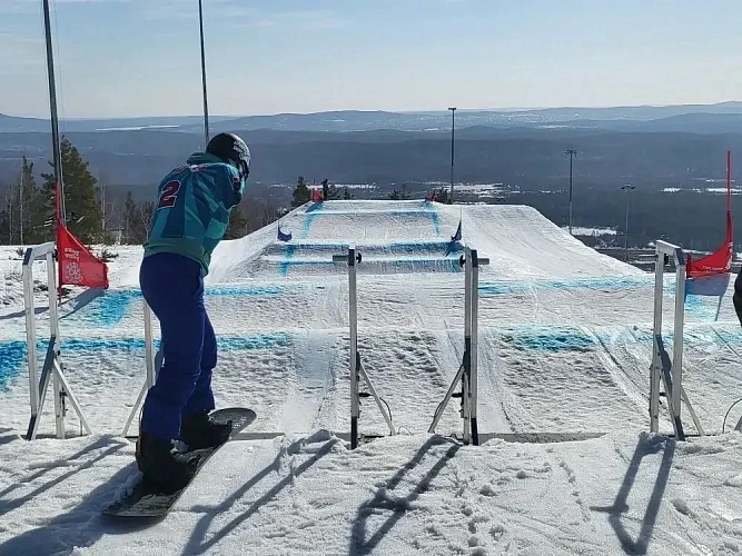В Миассе определены победители и призеры 3 этапа Кубка России по парасноуборду