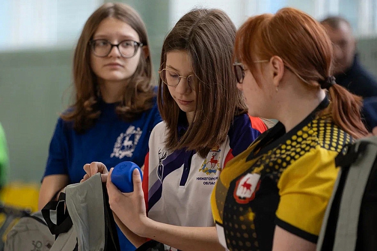 Паралимпийские уроки и тренировки с чемпионами прошли на Всероссийской летней детско-юношеской спартакиаде по спорту слепых