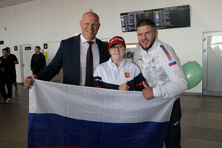 В Челябинске встретили участников Паралимпийских игр-2024 в Париже