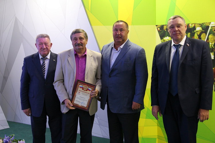 В Актовом зале Паралимпийского комитета России состоялась очередная Конференция Всероссийской федерации спорта лиц с поражением опорно-двигательного аппарата