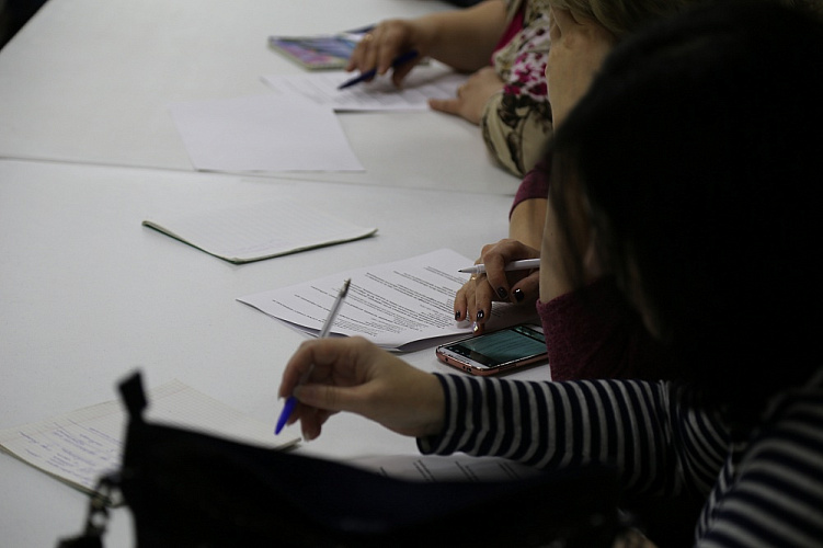 А.А. Строкин, О.В. Семенова в актовом зале ПКР вручили специалистам подразделений Министерства социального развития Московской области удостоверения о повышении квалификации