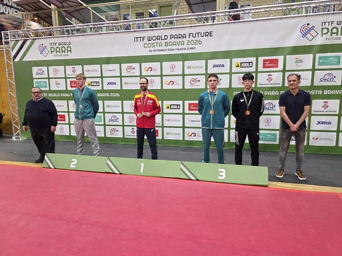 5 медалей завоевали российские паралимпийцы на международных соревнованиях по настольному теннису в Испании