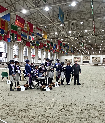 Определены победители и призеры Всероссийских соревнований по конному спорту лиц с ПОДА