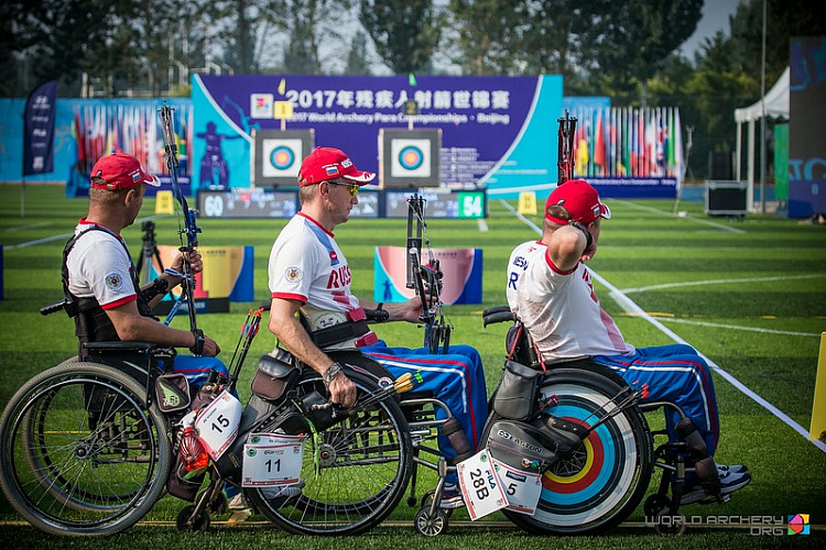 Россияне выиграли  золотую, серебряную и бронзовую медали  по итогам третьего дня чемпионата мира по стрельбе из лука спорта лиц с ПОДА в Китае 