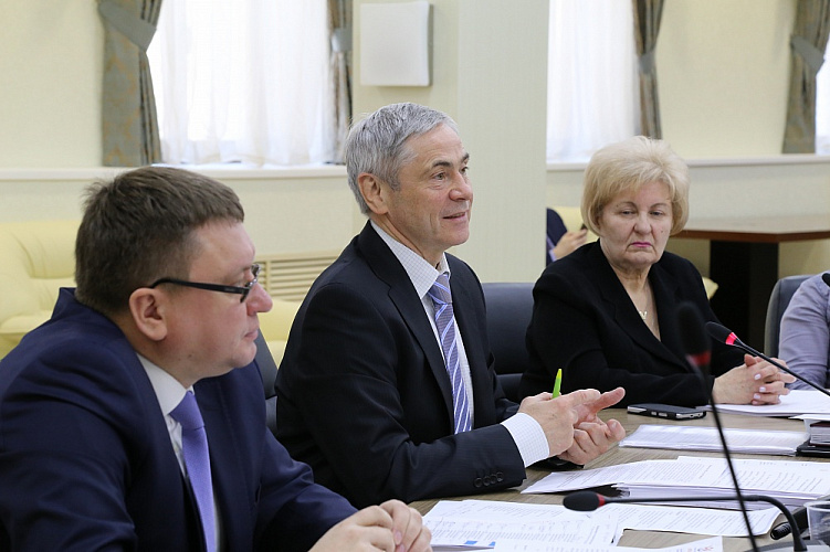 П.А. Рожков в зале Исполкома ПКР провел заседание Бюро рабочей группы ПКР по подготовке паралимпийских сборных команд России к участию в XVI Паралимпийских летних играх 2020 года в г.Токио (Япония)