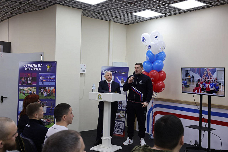 В Курске прошел Паралимпийский урок для ветеранов СВО в рамках проекта «Герои нашего времени», проводимого ПКР и Общероссийским Движением «Здоровое Отечество»