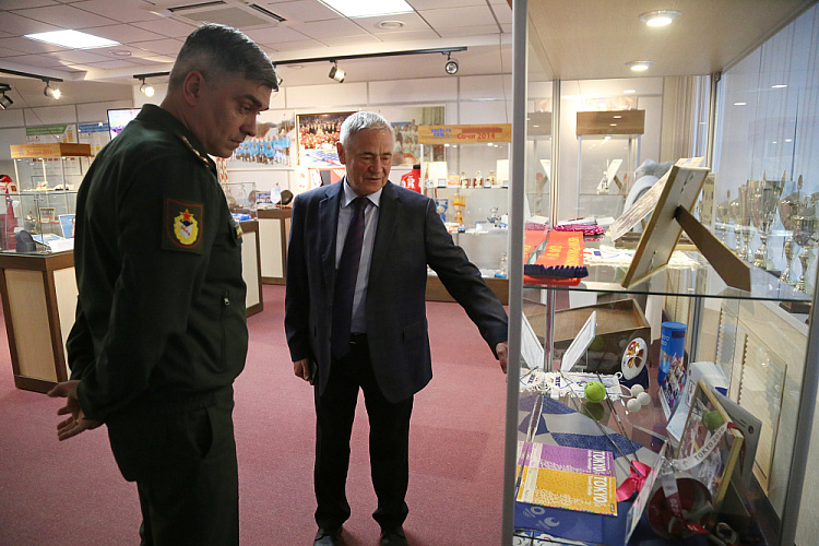 П.А. Рожков в офисе ПКР провел рабочую встречу с начальником Центрального спортивного клуба Армии, полковником А.В. Громовым