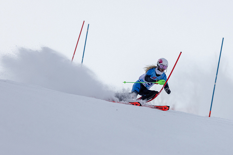 Варвара Ворончихина и Алексей Бугаев – абсолютные чемпионы России по горнолыжному спорту лиц с ПОДА