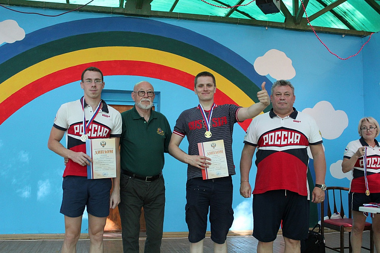 Башкирские спортсмены выиграли командное первенство чемпионата России по плаванию спорта слепых в Раменском